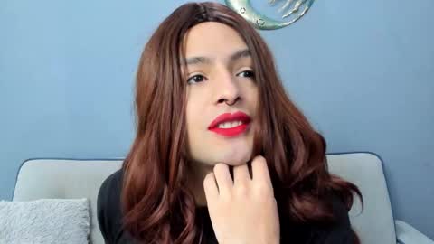 Luka Castillo online show from October 29, 2025, 7:37 pm