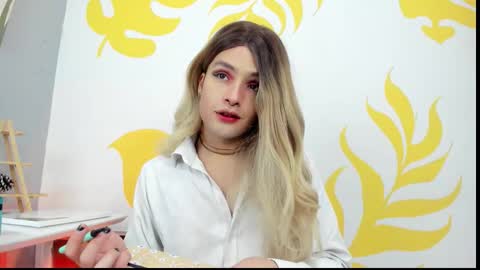 Luka Castillo online show from December 20, 2025, 3:08 pm