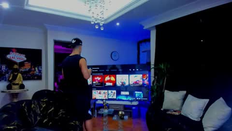 Lukas Green online show from December 3, 2025, 8:00 am