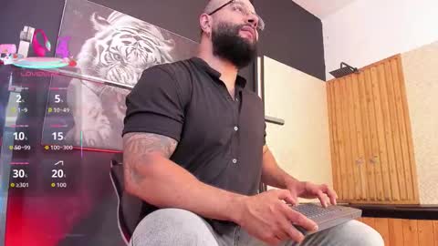 LUKE online show from December 19, 2025, 11:50 am