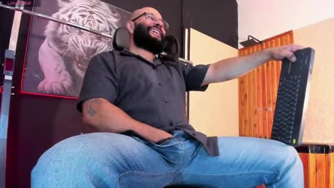 LUKE online show from April 25, 2026, 11:57 am