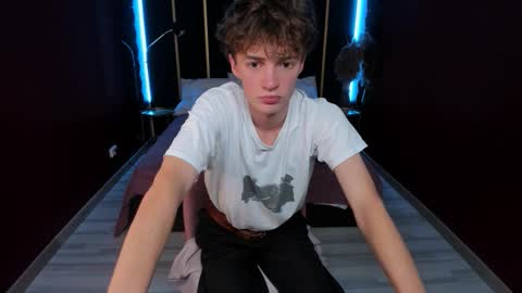 Luke online show from November 24, 2025, 8:47 am