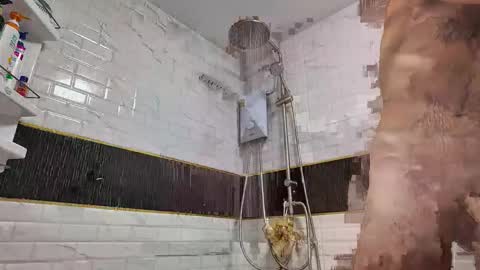 MR. Luke Gunn online show from November 11, 2025, 9:59 pm