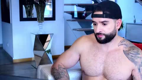 Lukhas f4f online show from November 6, 2025, 10:21 pm