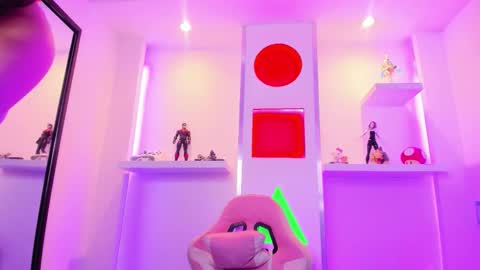 Snapshot of lullaby_charade chatting on November 6, 2025, 11:33 am Cookie online show from November 6, 2025, 11:33 am