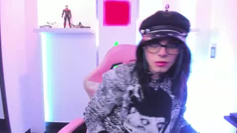 Snapshot of lullaby_charade chatting on November 11, 2025, 11:43 am Cookie online show from November 11, 2025, 11:43 am