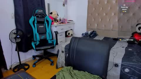  ferrer   online show from November 27, 2025, 6:32 pm