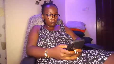 lulu_sparks1 online show from November 30, 2025, 5:44 am