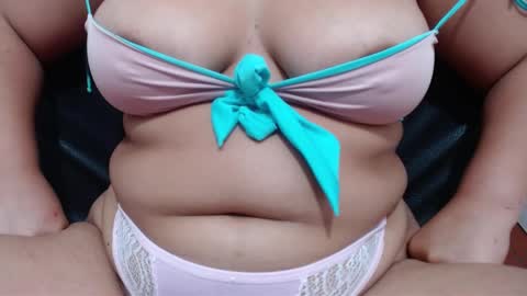 Snapshot of lulu_xxx_pervert chatting on February 16, 2025, 1:03 am Lulu online show from February 16, 2025, 1:03 am