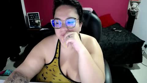 LuluBigTitts online show from January 9, 2025, 8:33 pm