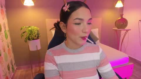 L U M A online show from October 7, 2025, 3:14 am