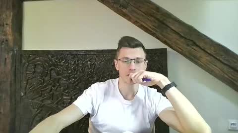 Andrew independent model 2000-0000 CET daily online show from May 16, 2026, 2:05 pm