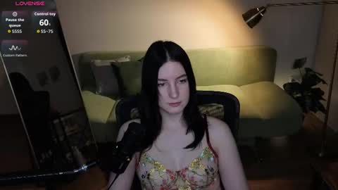 Snapshot of lumina_dark chatting on July 10, 2026, 2:19 pm Lumi online show from July 10, 2026, 2:19 pm