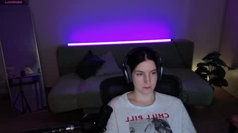 Snapshot of lumina_dark chatting on July 19, 2026, 3:16 pm Lumi online show from July 19, 2026, 3:16 pm