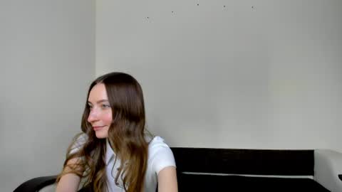 Snapshot of luminaya chatting on June 20, 2026, 10:29 am Naya online show from June 20, 2026, 10:29 am