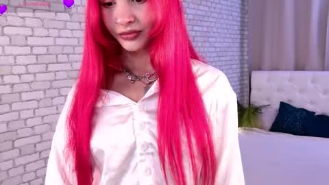 Snapshot of luminousvoid chatting on September 30, 2025, 1:38 pm Monica online show from September 30, 2025, 1:38 pm