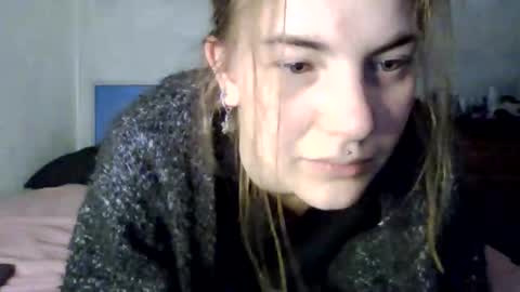 lumivex online show from November 28, 2025, 7:05 pm