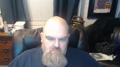 lump420 online show from May 3, 2026, 3:34 am