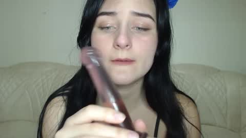 Snapshot of lumulav9 chatting on December 7, 2024, 2:20 am Lumulav online show from December 7, 2024, 2:20 am