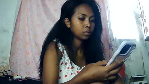 Snapshot of luna019 chatting on February 25, 2025, 7:31 am Luna online show from February 25, 2025, 7:31 am