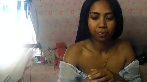 Snapshot of luna019 chatting on October 16, 2025, 5:41 am Luna online show from October 16, 2025, 5:41 am