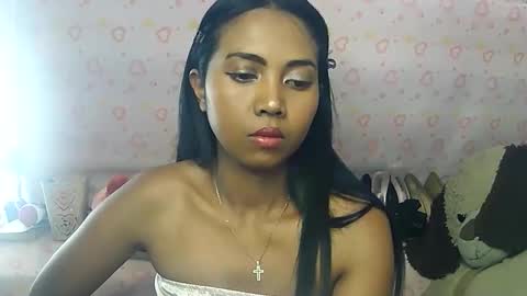 Snapshot of luna019 chatting on October 17, 2025, 8:17 am Luna online show from October 17, 2025, 8:17 am