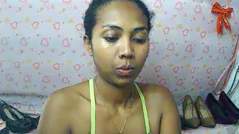 Snapshot of luna019 chatting on November 16, 2025, 6:52 am Luna online show from November 16, 2025, 6:52 am