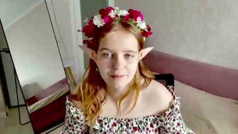 Luna online show from July 27, 2026, 8:05 pm