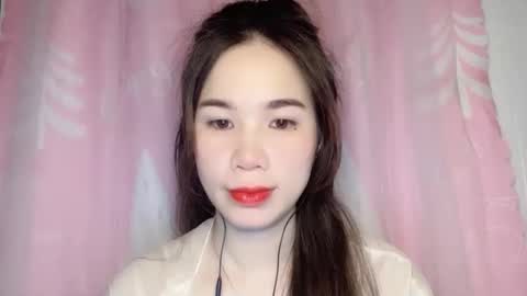 Luna online show from March 22, 2026, 8:34 pm