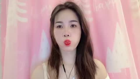 Luna online show from April 13, 2026, 6:57 pm