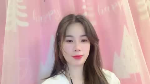 Luna online show from April 18, 2026, 7:58 pm