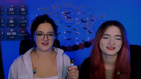 luna_berryy online show from October 30, 2025, 7:58 pm