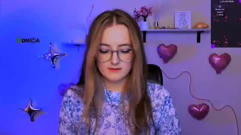 Snapshot of luna_berryy chatting on February 18, 2026, 8:49 pm luna_berryy online show from February 18, 2026, 8:49 pm