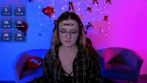 luna_berryy online show from May 30, 2026, 7:22 pm