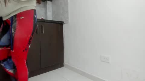 luna  online show from November 30, 2025, 11:25 am