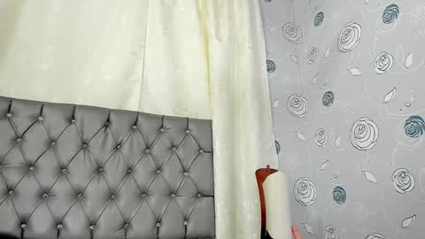 Luna Eva online show from January 3, 2025, 5:31 pm