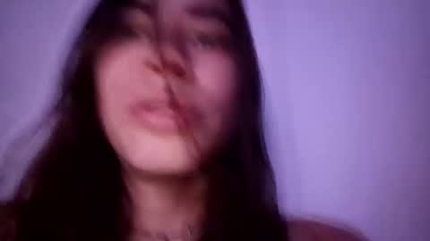 luna_fox_1327 online show from May 30, 2026, 1:35 am