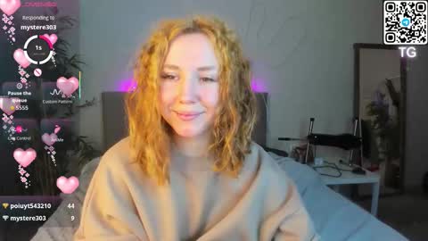 Luna online show from November 9, 2025, 12:31 am