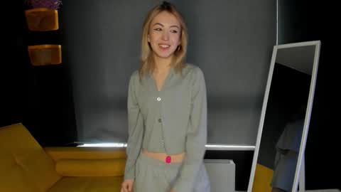 Elizabeth online show from February 7, 2026, 8:07 am