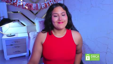 Luna  Jonez  online show from December 4, 2025, 10:57 am