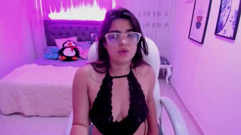 Luna online show from November 28, 2025, 11:24 am