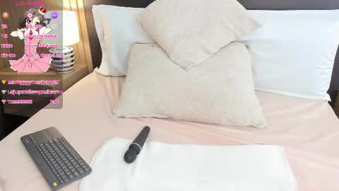 Snapshot of luna_kiss18 chatting on June 26, 2026, 5:28 pm luna_kiss18 online show from June 26, 2026, 5:28 pm