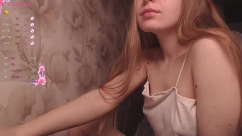 Snapshot of luna_loveisgood chatting on March 3, 2026, 1:23 am Luna online show from March 3, 2026, 1:23 am