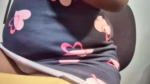 Snapshot of luna_naughty22 chatting on February 19, 2026, 1:56 am luna online show from February 19, 2026, 1:56 am