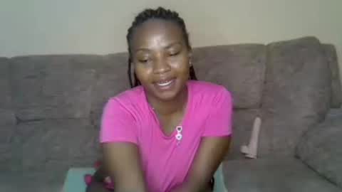 luna_peachy online show from June 16, 2026, 10:29 am