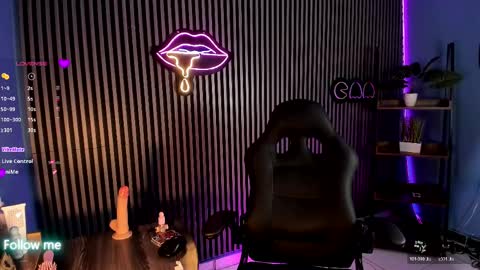 Snapshot of luna_roose1 chatting on April 24, 2026, 1:13 pm Luna Rosse online show from April 24, 2026, 1:13 pm