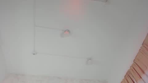 Snapshot of luna_shea chatting on October 13, 2025, 11:32 am Luna online show from October 13, 2025, 11:32 am