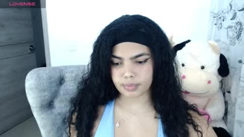 Snapshot of lunaa777 chatting on October 22, 2025, 1:50 am Tiana james online show from October 22, 2025, 1:50 am