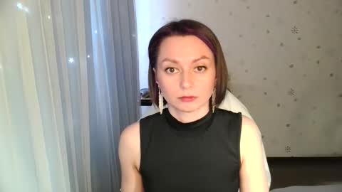 lunaa_bluee online show from June 5, 2026, 6:13 pm