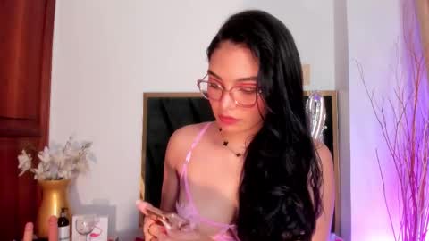 Snapshot of lunaaspen chatting on February 14, 2026, 6:15 pm Luna Aspen online show from February 14, 2026, 6:15 pm